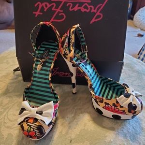 Iron Fist Lounge Days Platform heels 8M